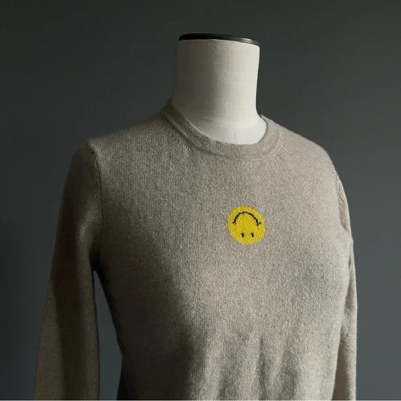 Smiley 100% Cashmere Oatmeal Crewneck Sweater Jumper Small - Picture 2 of 8